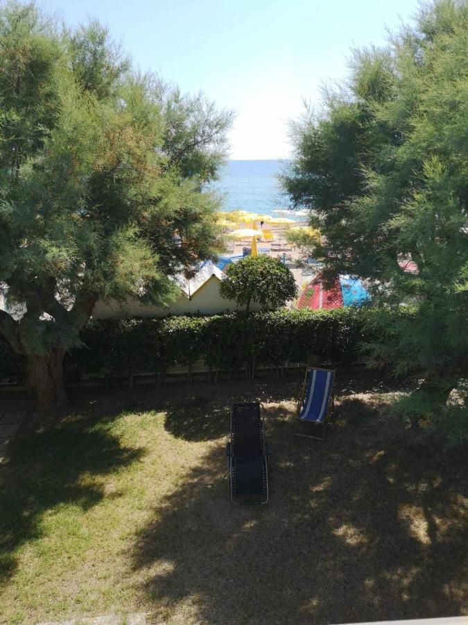 شقة Giardino Sul Mare Casa Casoni نومانا المظهر الخارجي الصورة